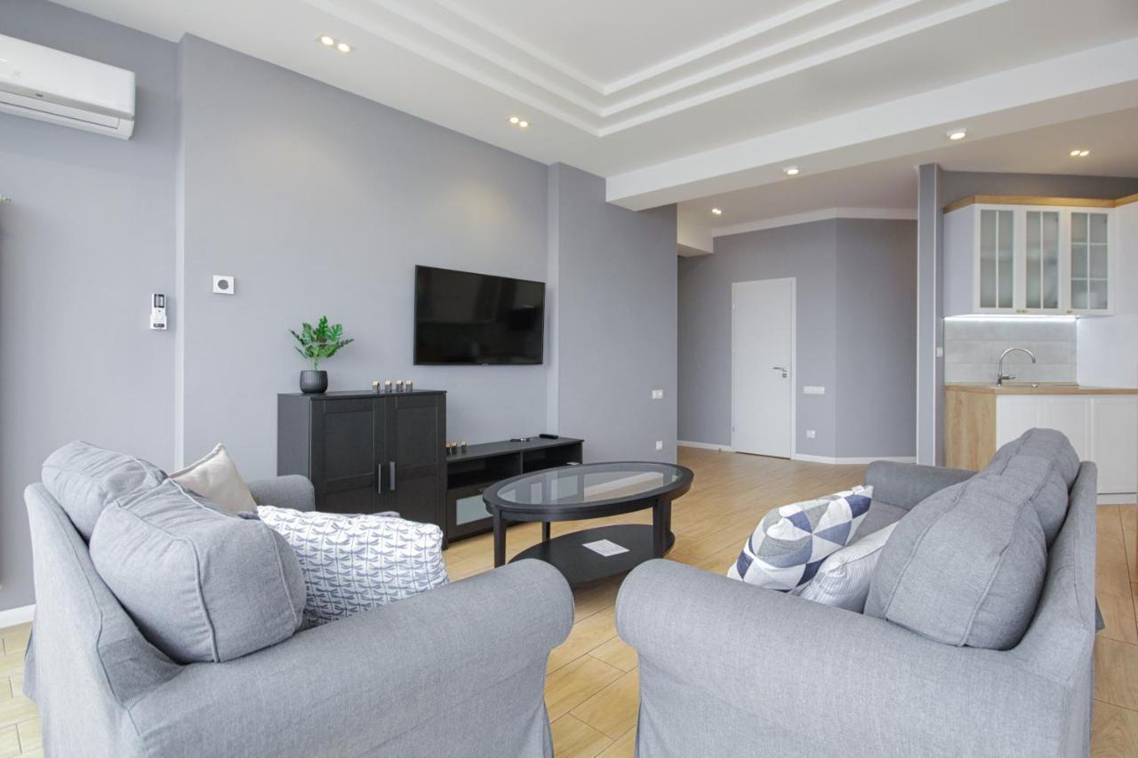 Gagarin Plaza Apartment Odesa Exterior photo