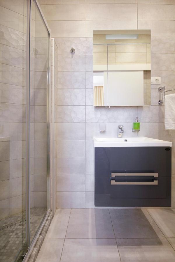Gagarin Plaza Apartment Odesa Exterior photo